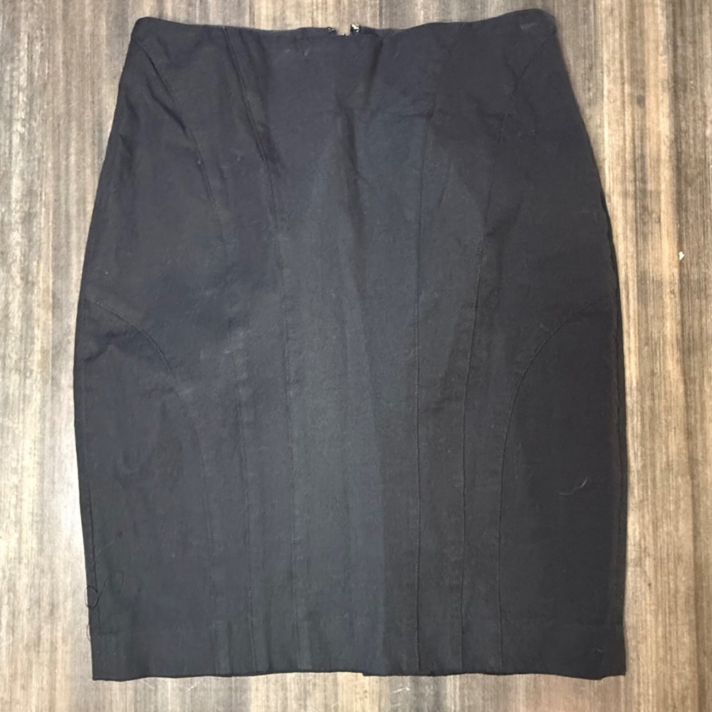 Banana Republic Black Mini Skirt - Size 0 - Career, Office, Party